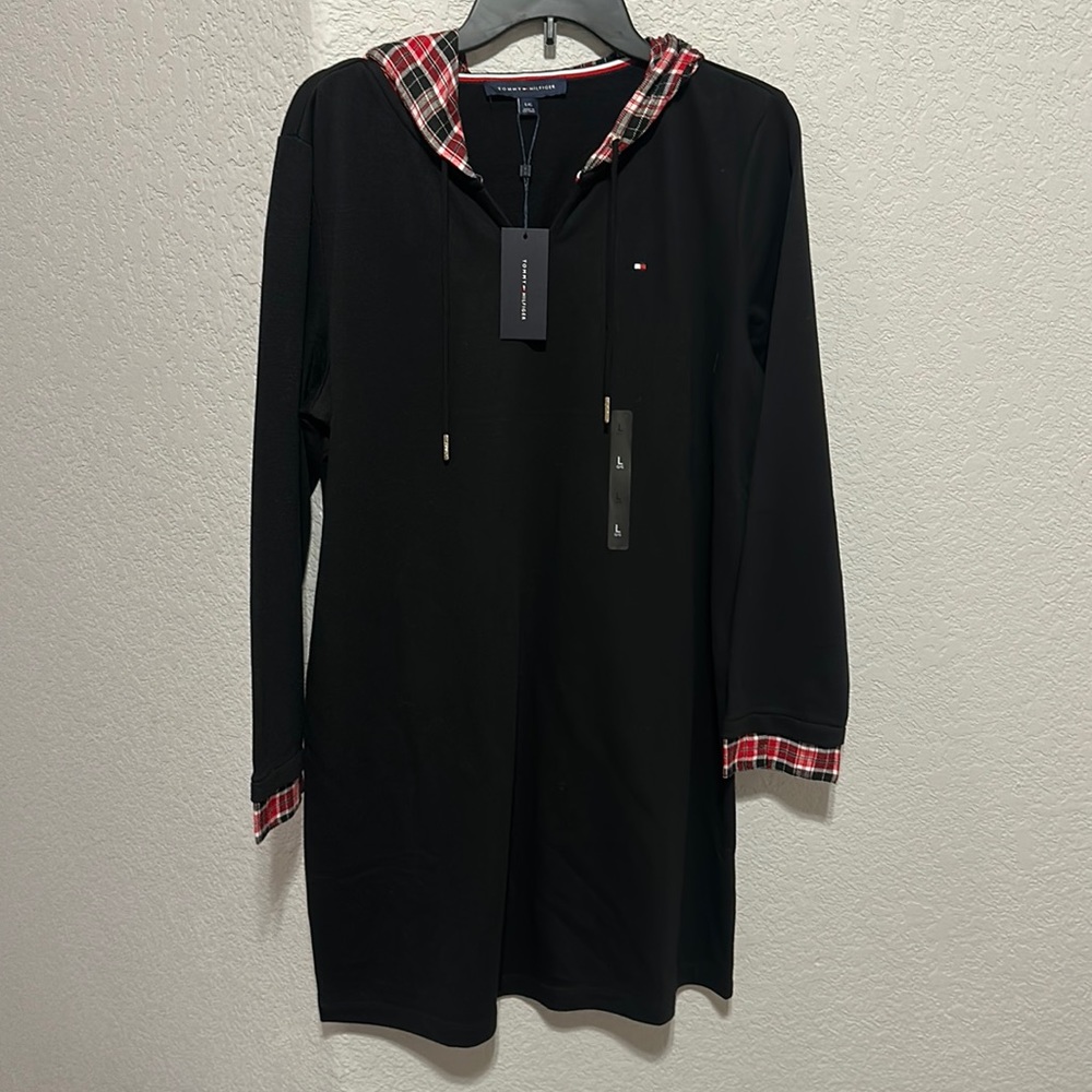 NWT Tommy Hilfiger Black Red White Plaid Sweatshirt Dress Women’s Size L…